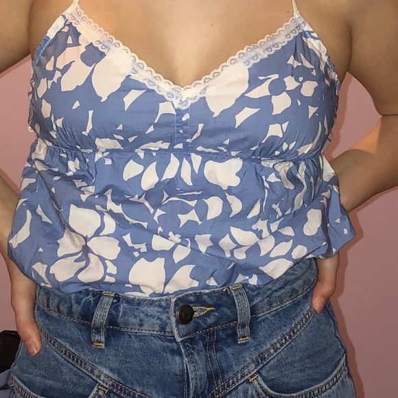 Blue floral tee - Picture 2 of 3